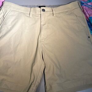 Men's shorts, size M, light mustard color. Brand: Express.